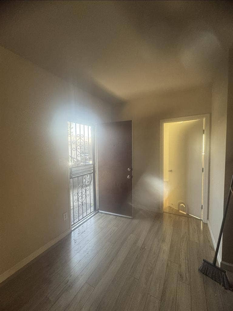 Near Fresno State room available.