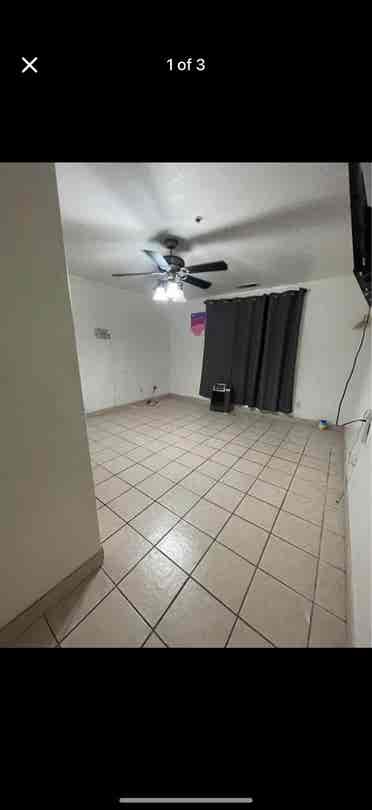 Room for Rent in Sylmar