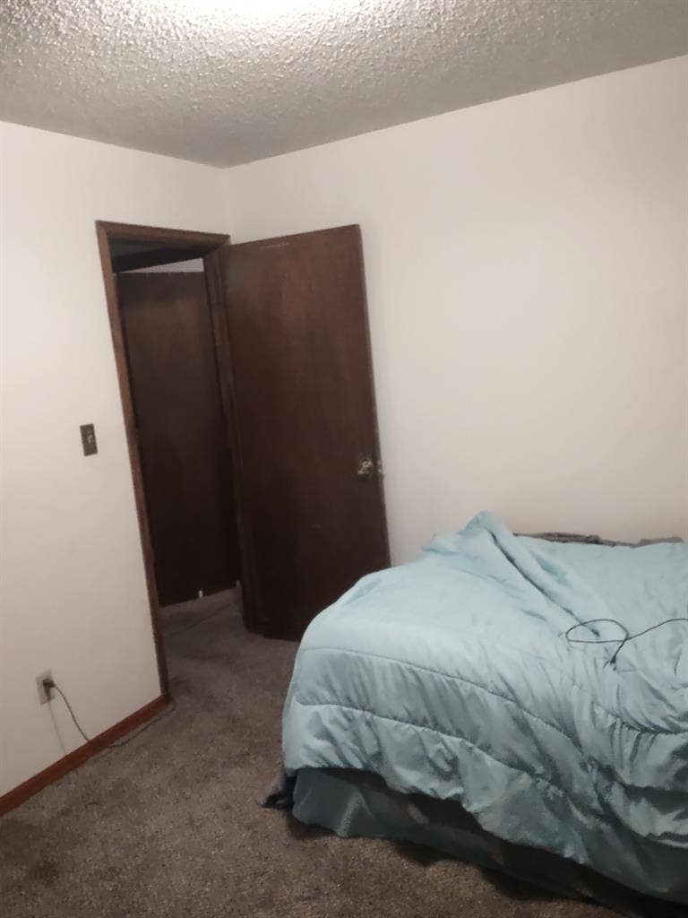 Furnished room in a furnished home