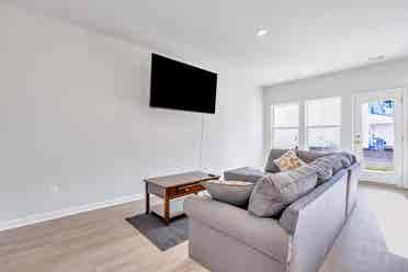 **Townhouse room for rent**