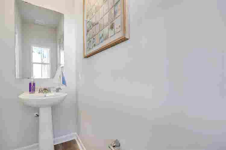 **Townhouse room for rent**