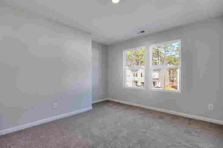 **Townhouse room for rent**