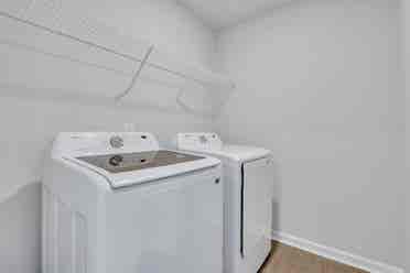 **Townhouse room for rent**