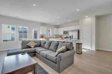 **Townhouse room for rent**