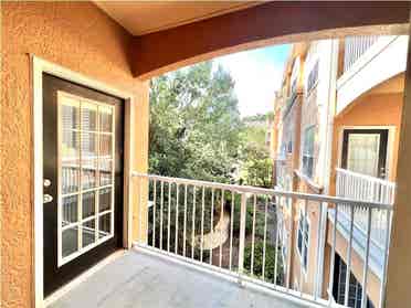 Furnished Room Near Perimeter Mall