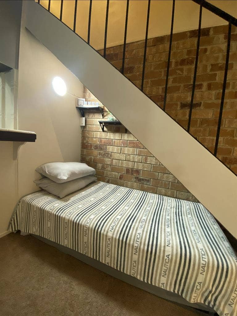 Coz Space with bed