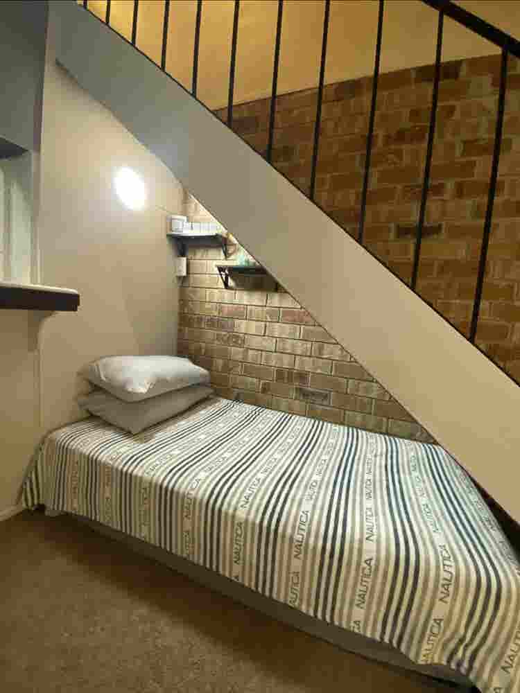 Coz Space with bed