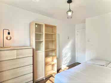 Furnished room (Crémazie metro)