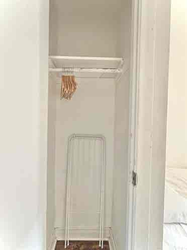 Furnished room (Crémazie metro)
