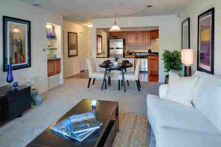 1 bed in Schaumburg - Golf rd
