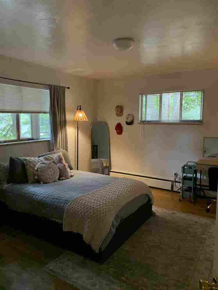 Spring  Sublease
