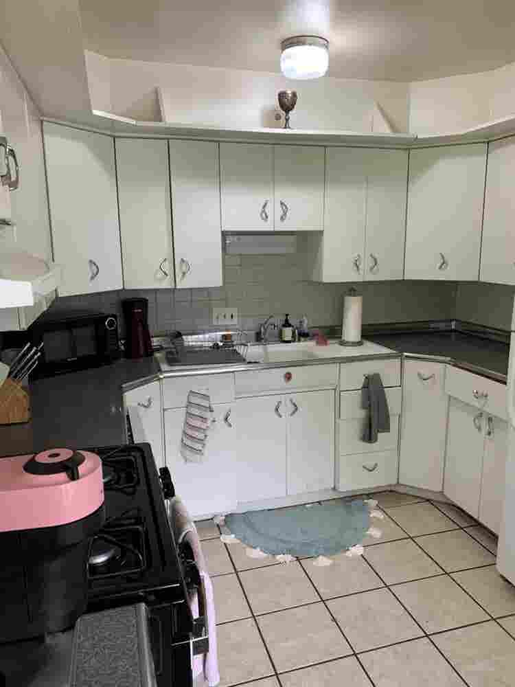 Spring  Sublease