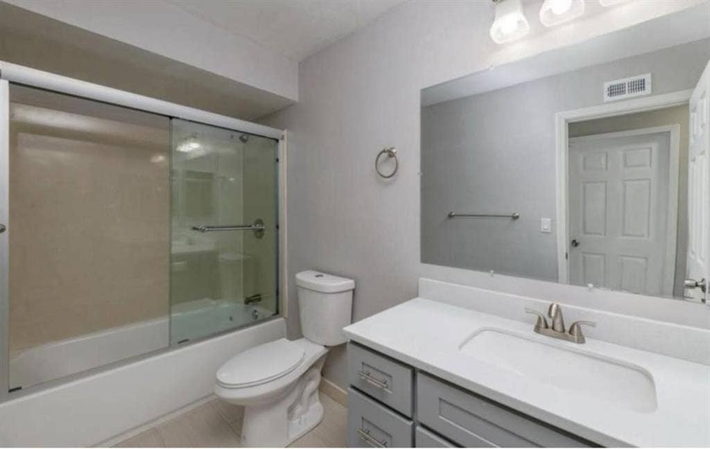 Unfurnished Bedroom Available