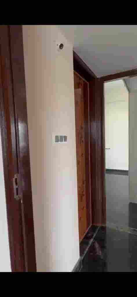 Need female flatmate