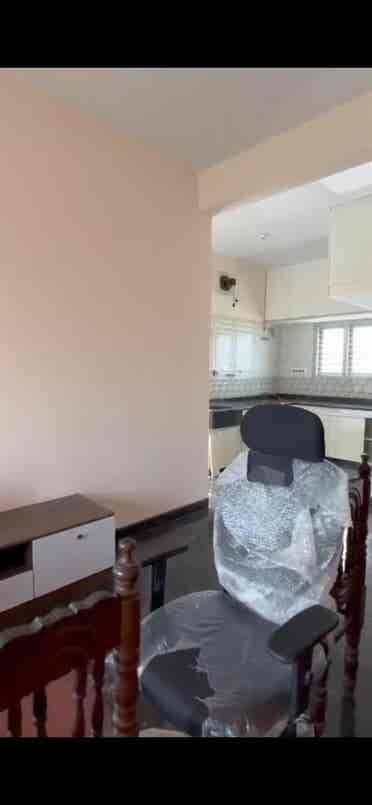 Need female flatmate