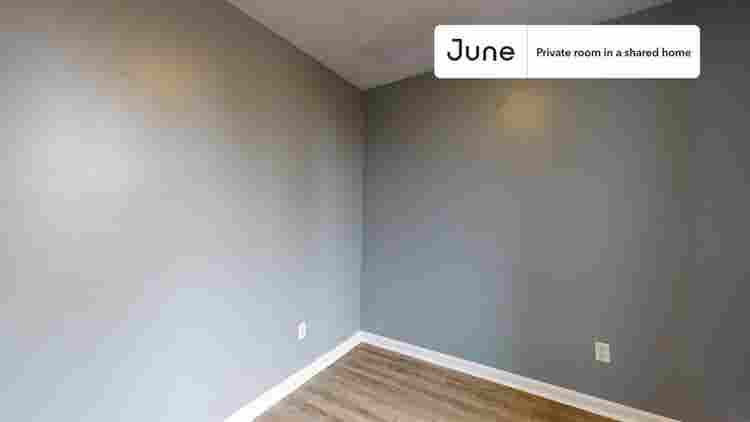 3 BR in Boston