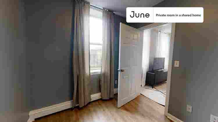 3 BR in Boston