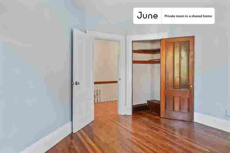6 BR in Boston