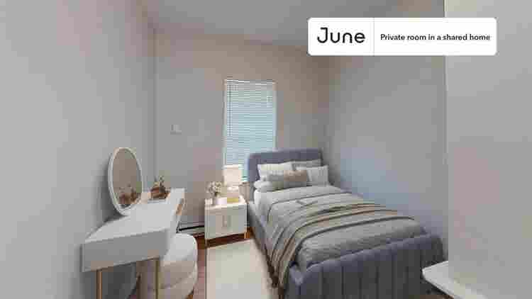 3 BR in Boston