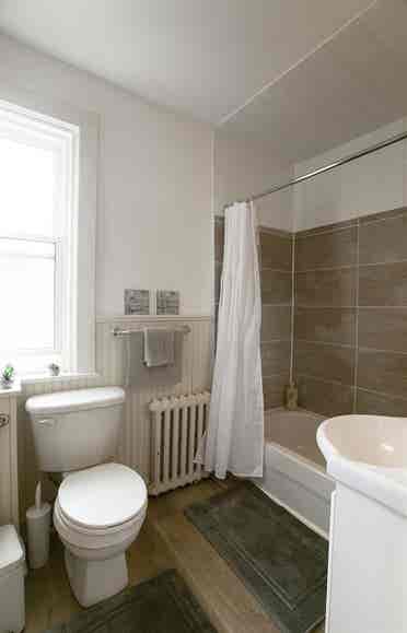 Private furnished room