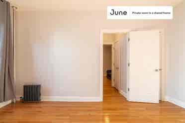 2 BR in New York City