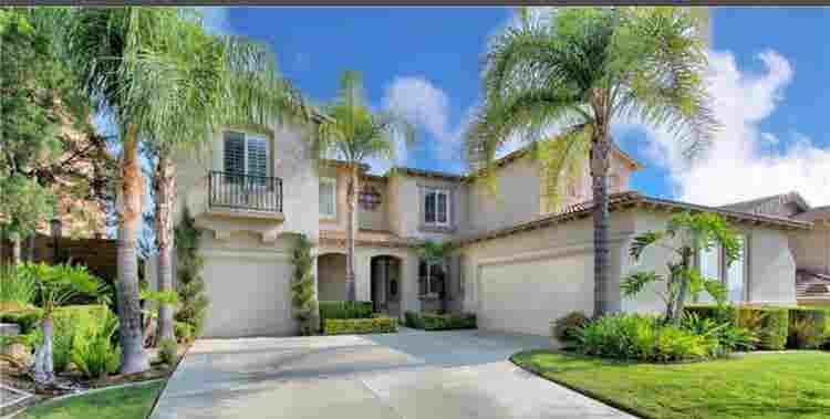 House located in Chapman Hights….