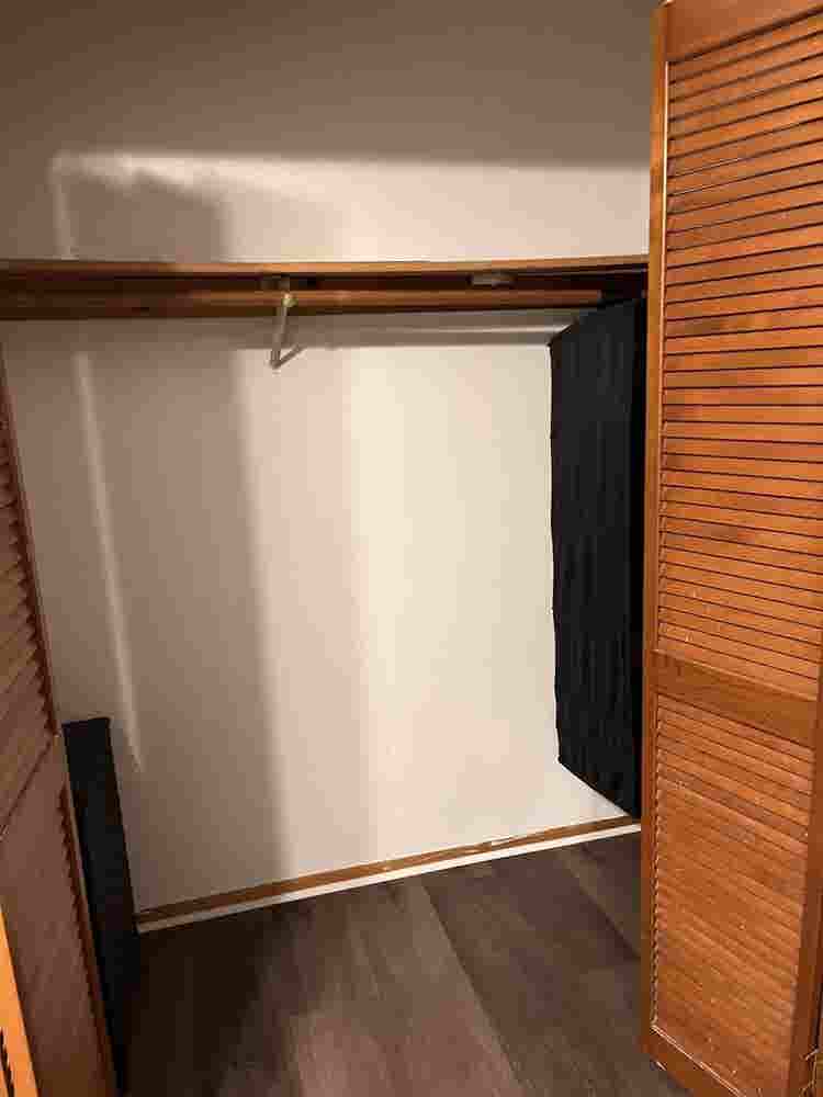 Room for rent - October 1