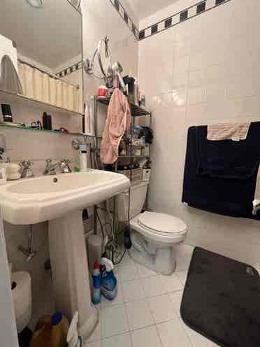 ✨Spacious Studio in Midtown South✨