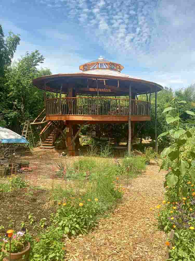 Solarpunk Household Wants You!