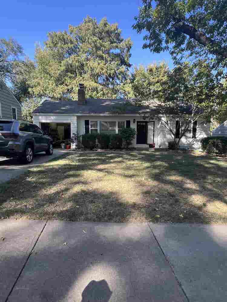 Roommate needed
