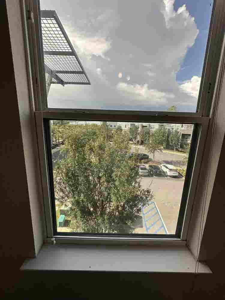 Stadium Enclave Room for rent