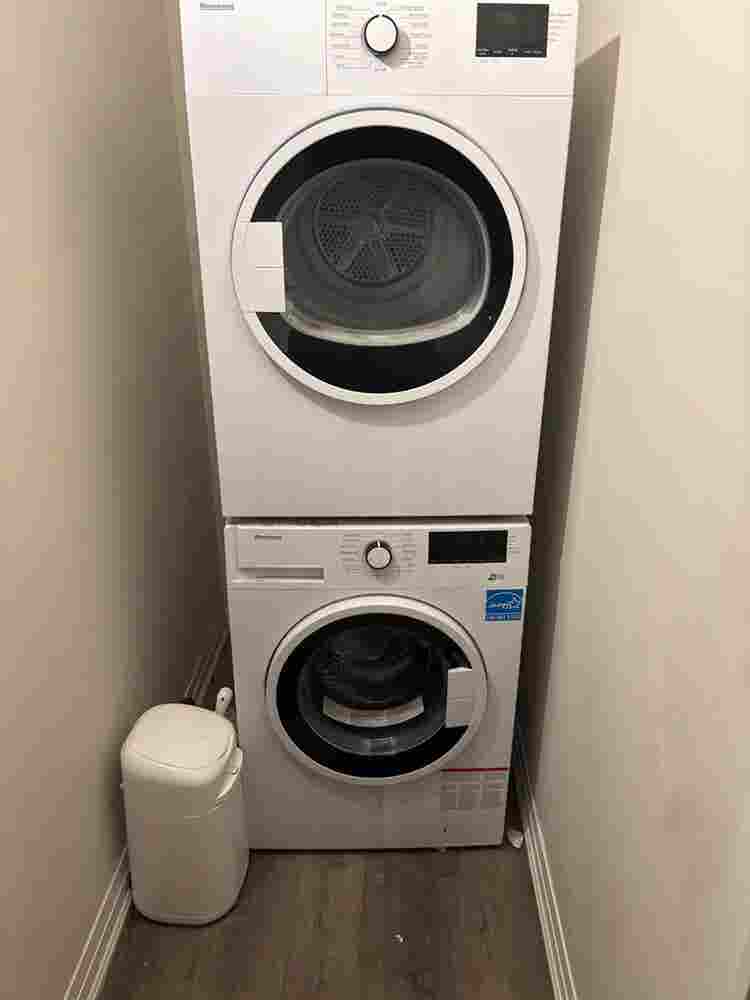 New  bed 1 bath condo!