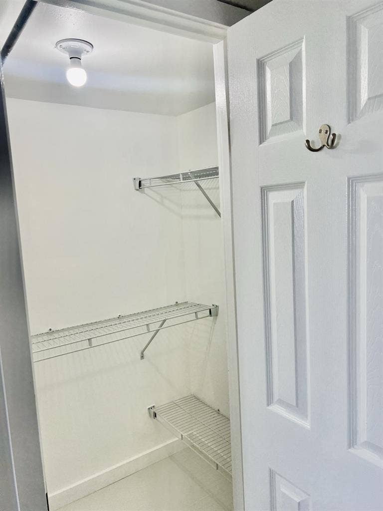 Roomie Wanted for Cozy, Happy Home