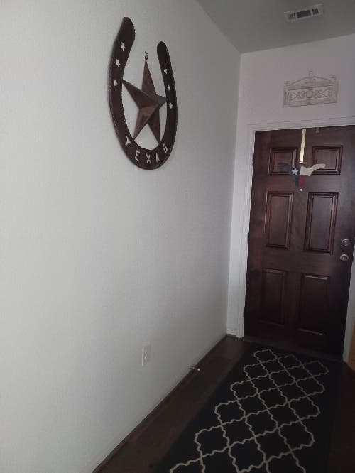 1 room for rent by Lake pflugervill