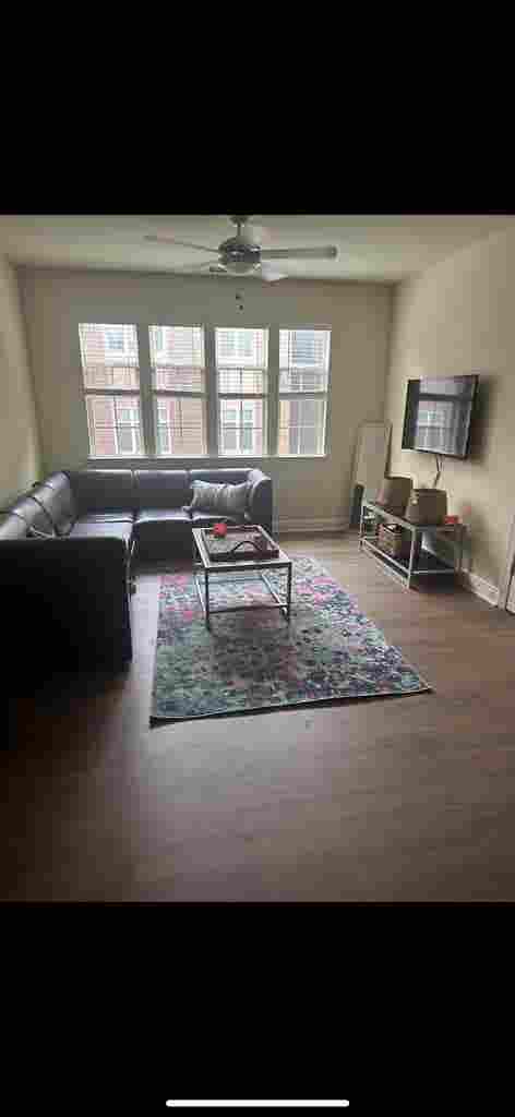 Room to be subleased in a