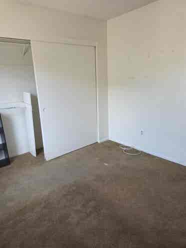 Private room for rent in Alhambra