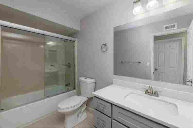 Available Room in San Jose