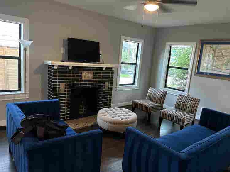 Musuem District Duplex Room