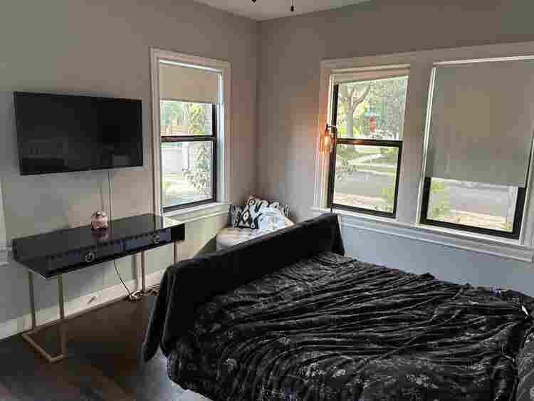 Musuem District Duplex Room