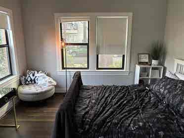 Musuem District Duplex Room