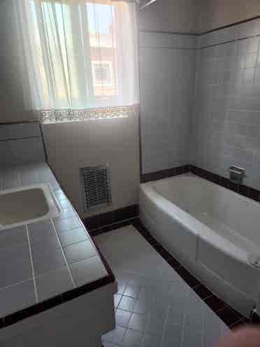 Spare room in San Pedro