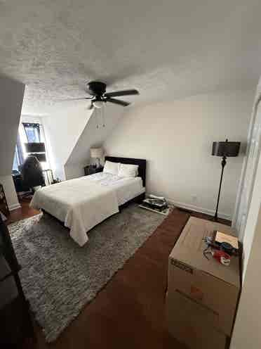 Donelson Room for Rent