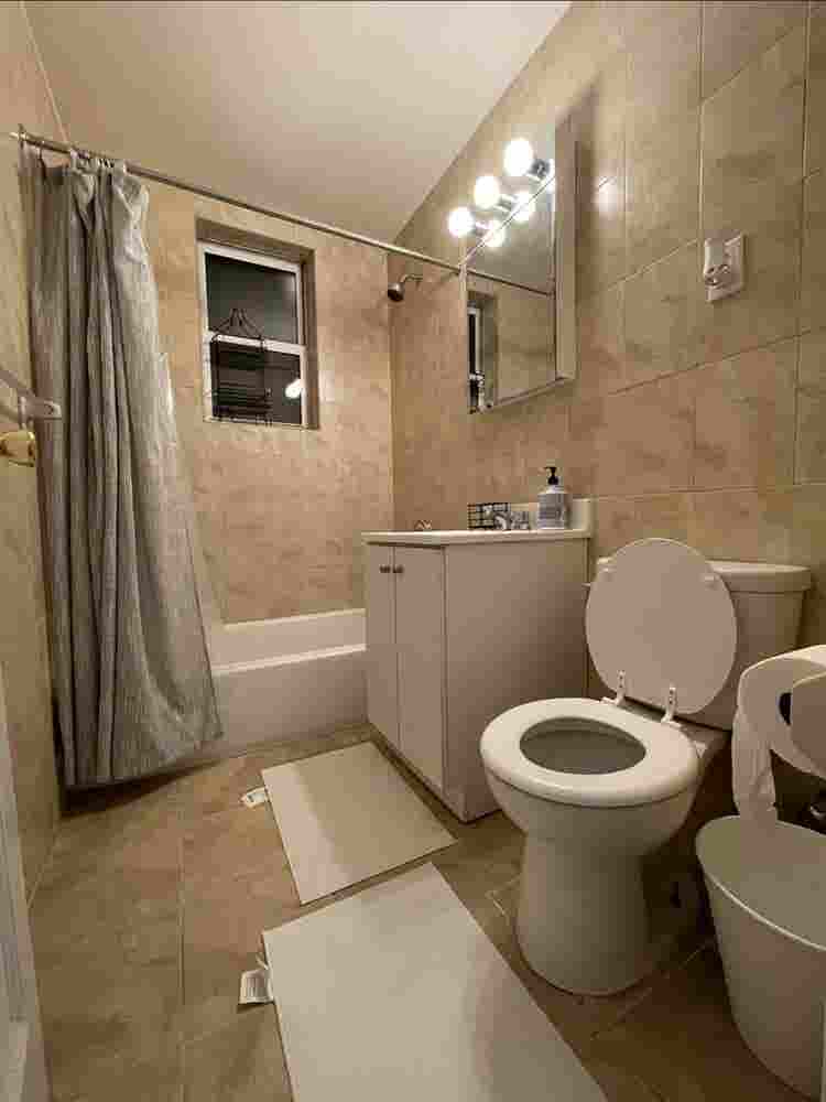 All-Female Apartment