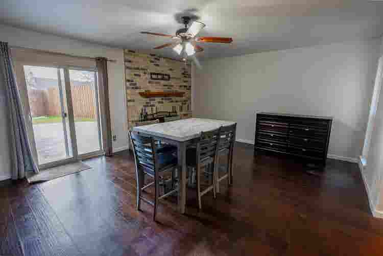 Room for Rent in The Colony!