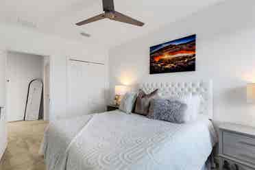 Private Room in -Built Townhome