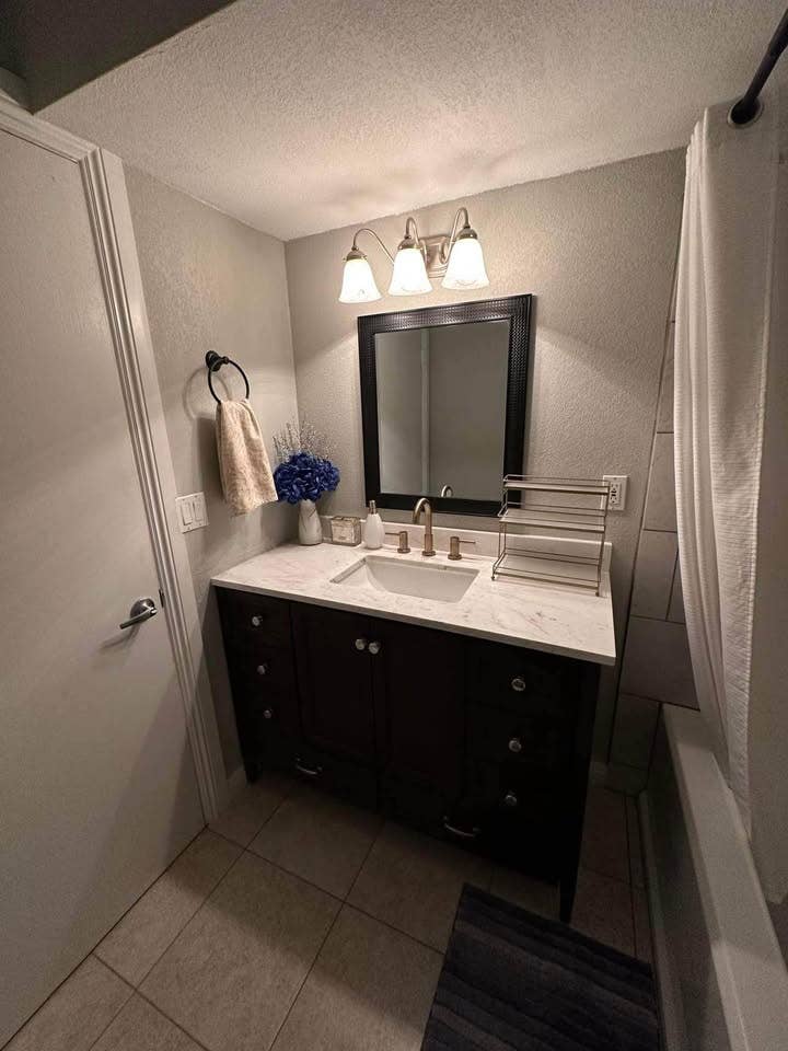 🌟 Private Room for Rent