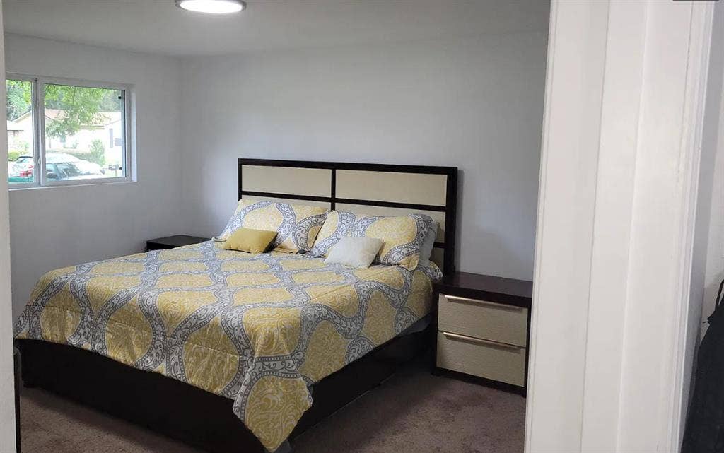 Month to Month Furnished Rental