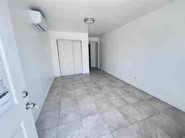 Studio Available Near Mt. SAC, Calp