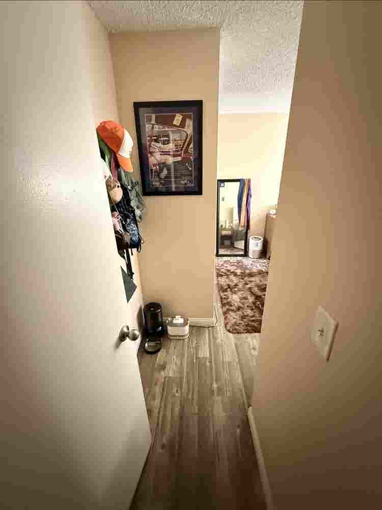 Room for Rent in Hillcrestt