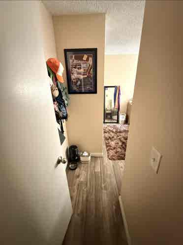 Room for Rent in Hillcrestt